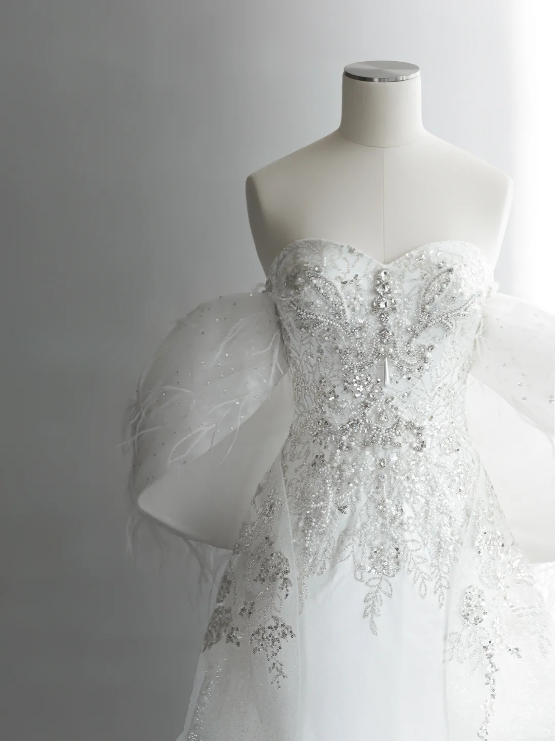 Dreamy White Mermaid Strapless Satin Tulle Sequin Beaded Long Wedding Dresses