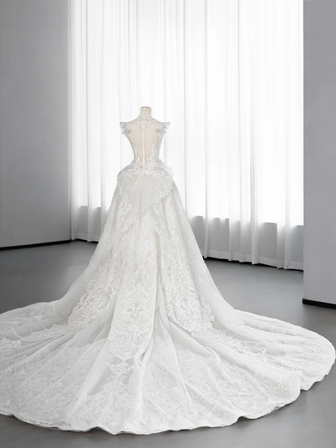 Pretty Mermaid V Neck Tulle Sequin Beaded Long Wedding Dresses