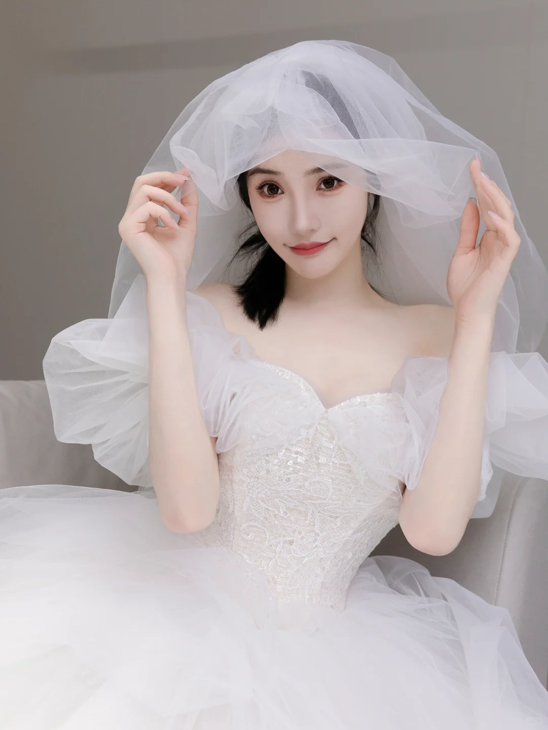 Elegant Ball Gown Off The Shoulder Tulle With Veil Long Wedding Dresses