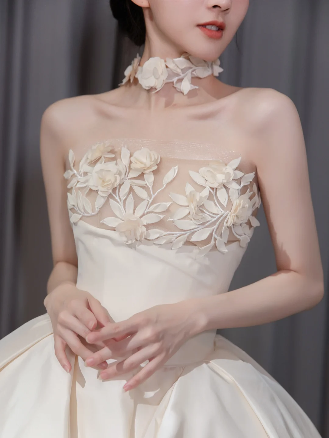 Unique Ball Gown Starpless Satin Applique Long Wedding Dresses