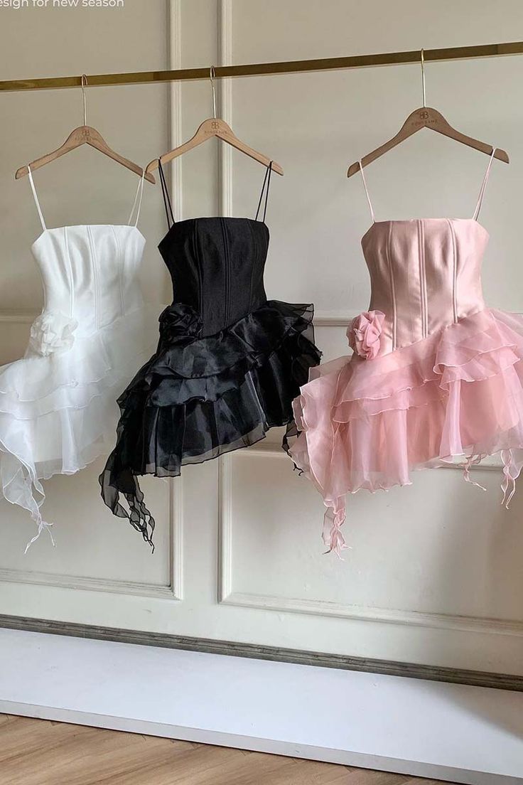 Spaghetti Straps Sleeveless Floral Tulle Satin A-Line Mini Homecoming Dress