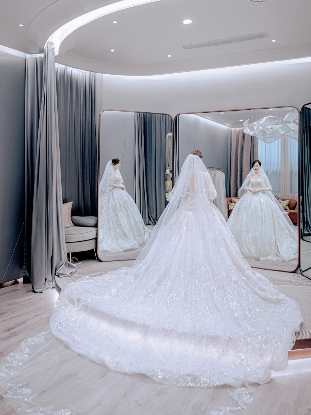 Timeless Ball Gown Tulle Lace Sequin Long Sleeves Long Wedding Dresses