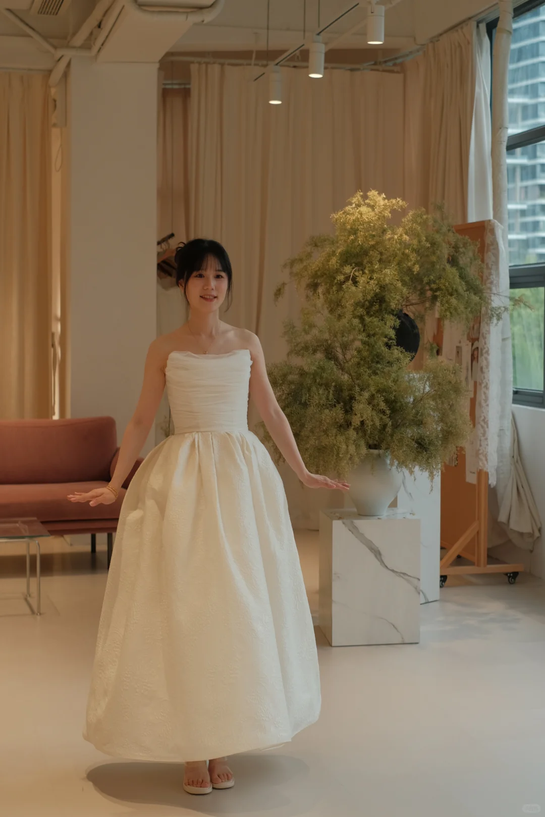 Simple Ball Gown Strapless Satin With Veil Long Wedding Dresses