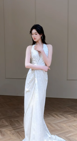 Dreamy A Line Halter Satin Slit Long Wedding Dresses