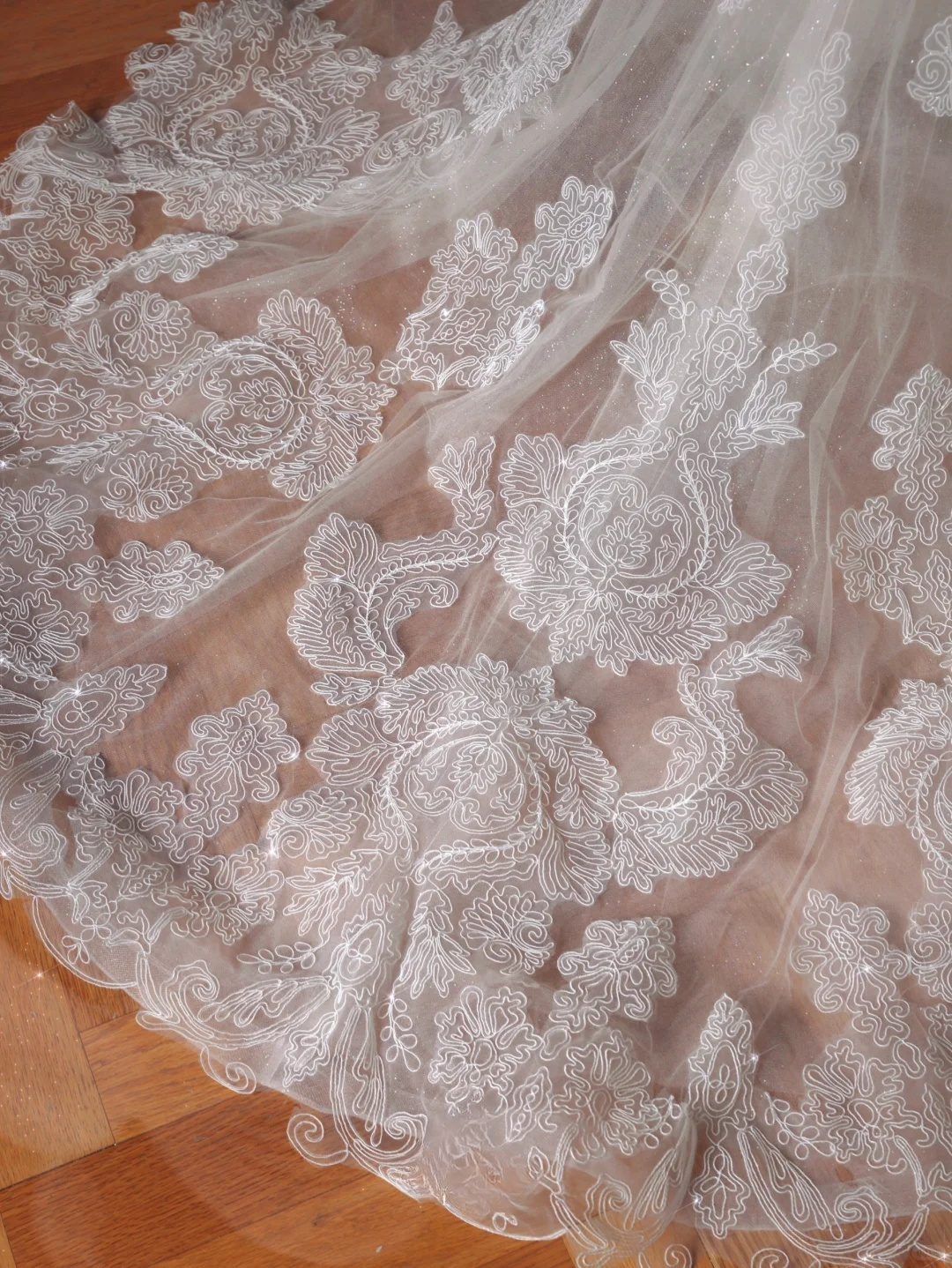 Dreamy Mermaid Halter Tulle Lace With Veil Long Wedding Dresses