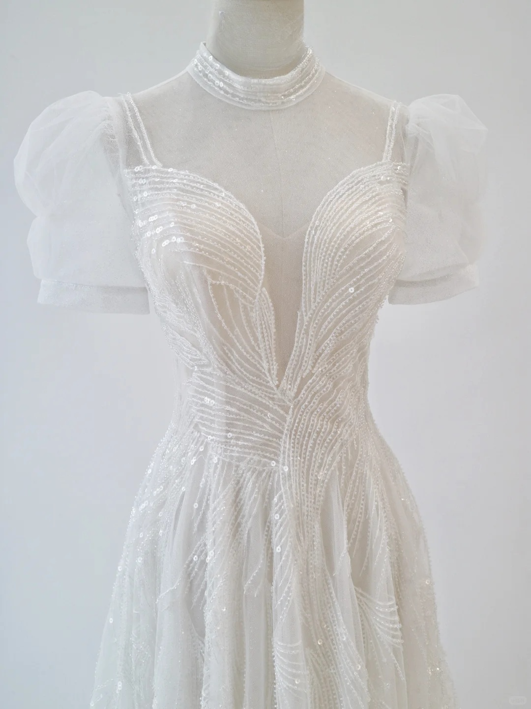 Princess A Line Tulle Sequin Blackless Short Sleeves Long Wedding Dresses