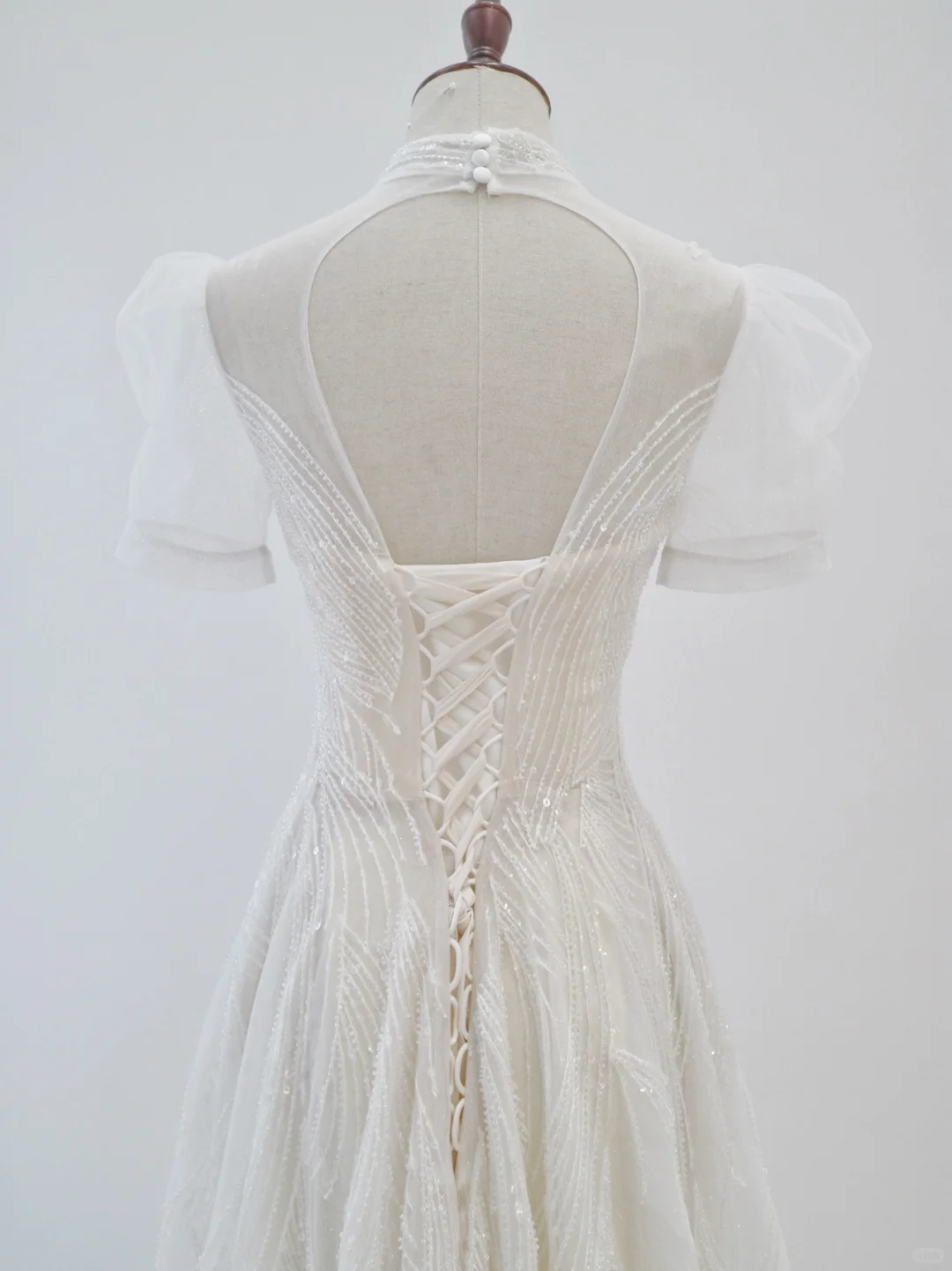 Princess A Line Tulle Sequin Blackless Short Sleeves Long Wedding Dresses