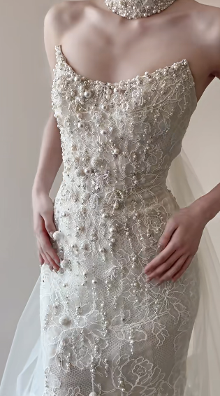 Stunning Mermaid Strapless Tulle Lace Beads With Veil Long Wedding Dresses