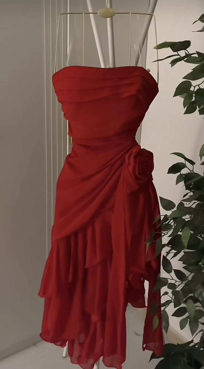 Red A Line Strapless Chiffon Flower Short Homecoming Dress 16th Birthday Outfits