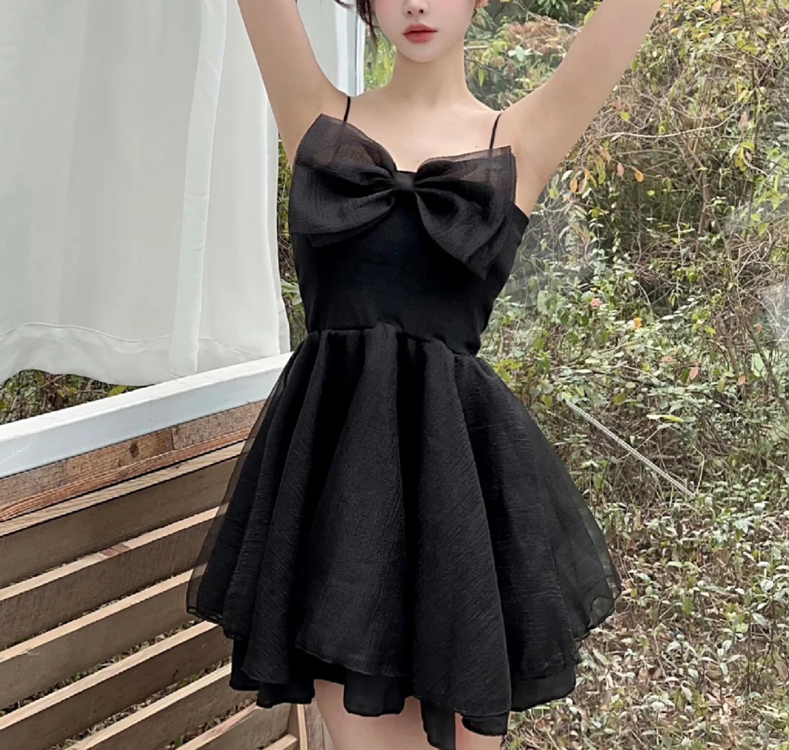 Cute A Line Spaghetti Straps Black Satin Chiffon Bow Short Homecoming Dress 16th Birthday Outfits