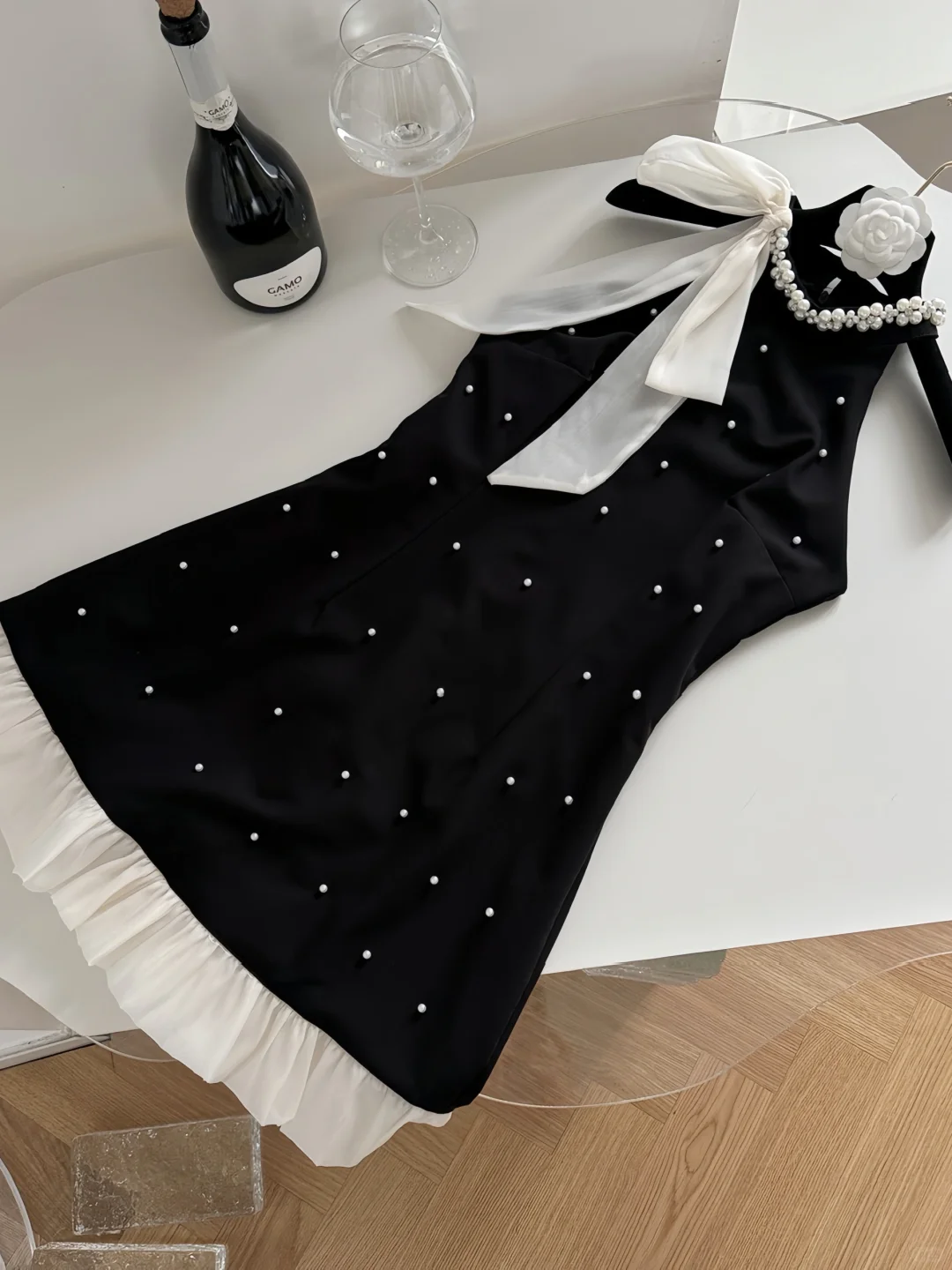 Sweet 18th Black A Line Halter Satin Beads Short Homecoming Dress Birthday Outfits