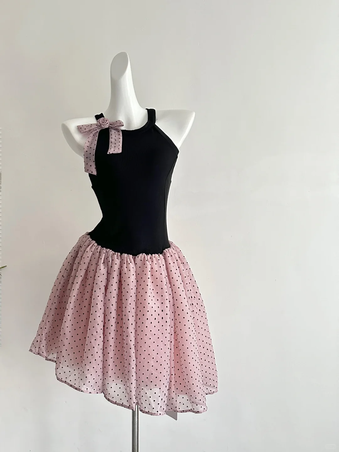 Chic 19th A Line Halter Satin Chiffon Polka Dots Short Homecoming Dress Birthday Outfits
