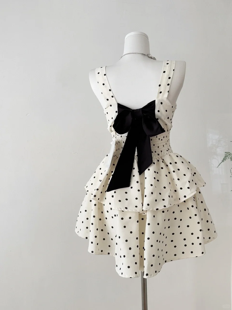 Pretty 17th A Line Sweetheart Satin Polka Dots Beads Short Homecoming Dress Birthday Outfits