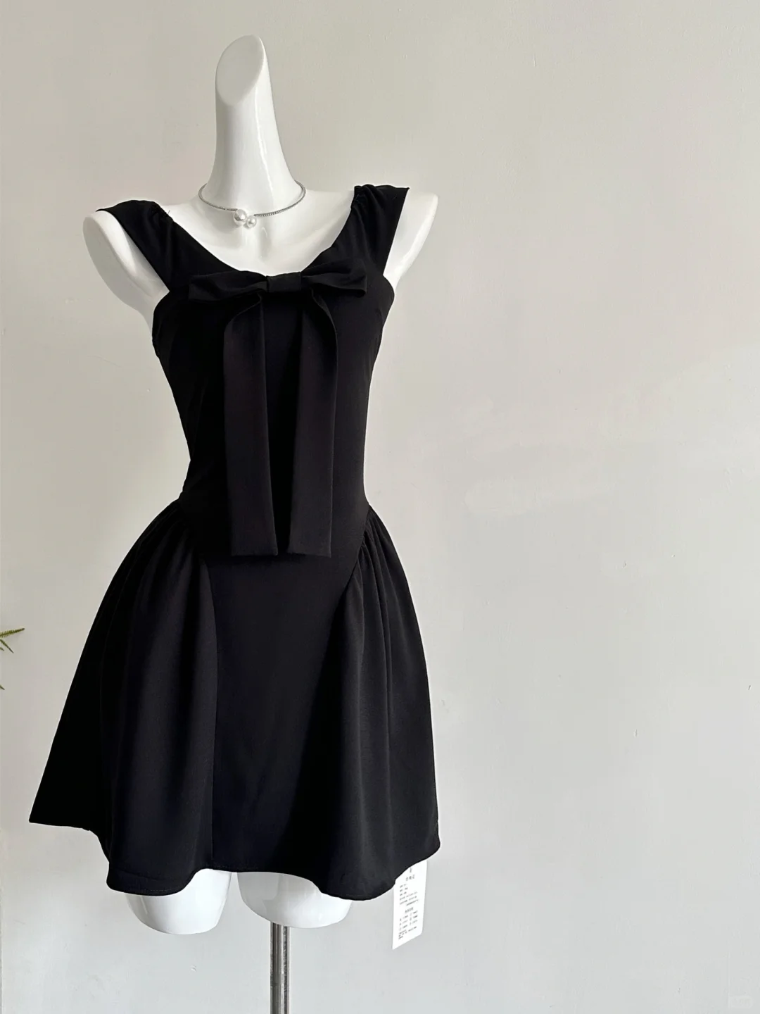 Cute 17th A Line U Neck Satin Short Homecoming Dress Birthday Outfits