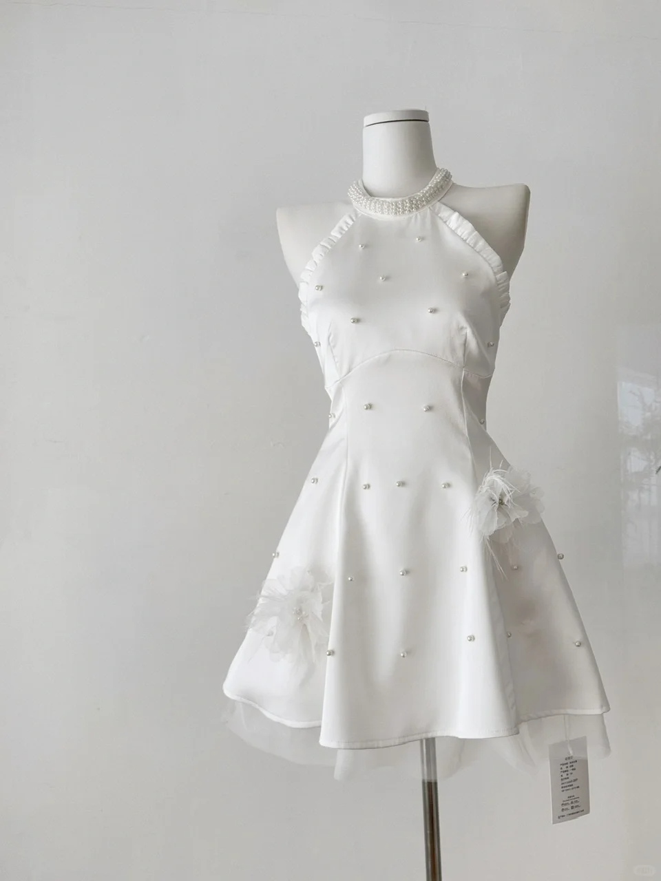 Sweet 16th A Line Halter Satin Beads Short Homecoming Dress Birthday Outfits