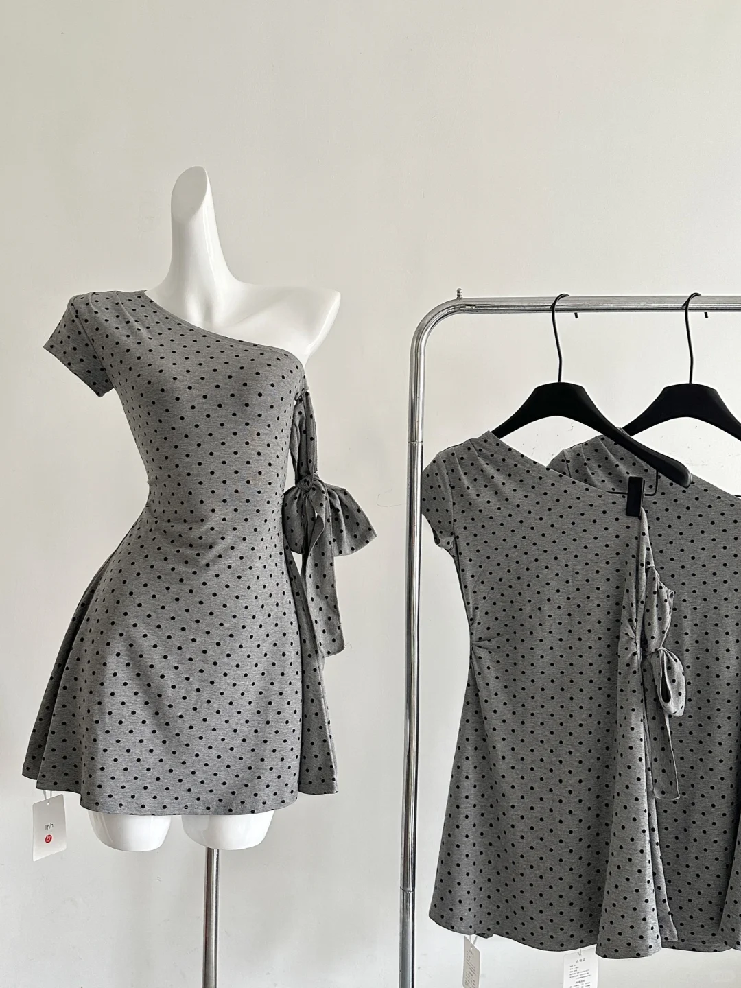 Gray 18th A Line One Shoulder Satin Polka Dots Short Homecoming Dress Birthday Outfits