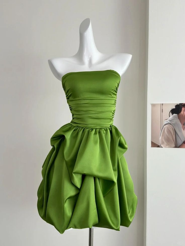 Chic A Line Strapless Green Satin Pleated Short Homecoming Dress 18th Birthday Outfits
