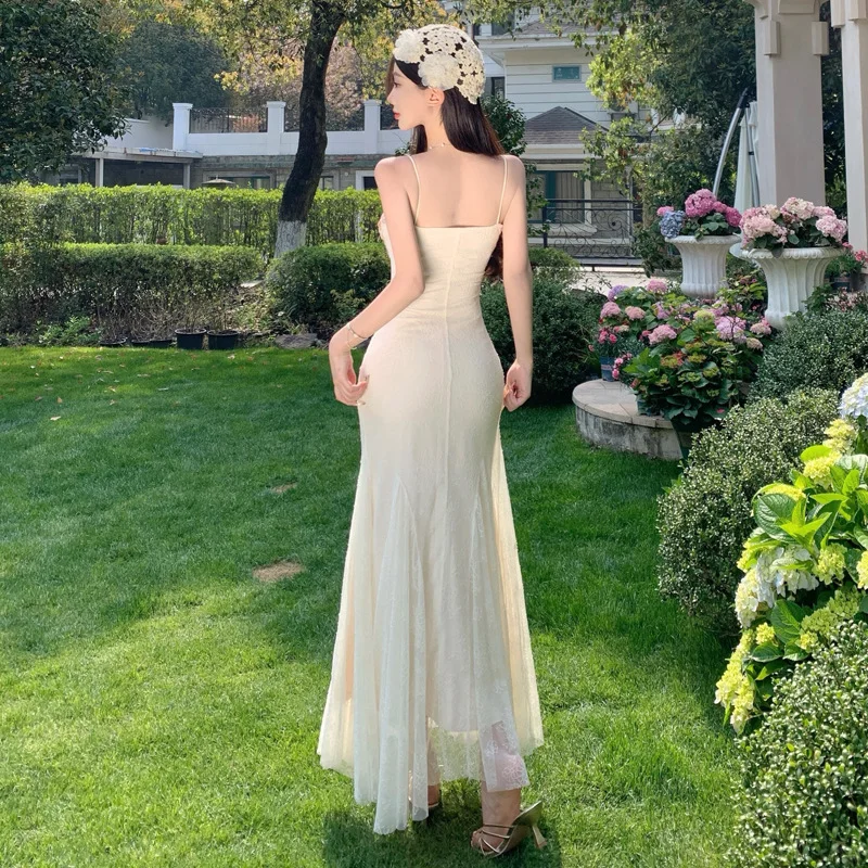Charming Mermaid Spaghetti Straps Satin Lace Applique Long Prom Dresses Formal Dress