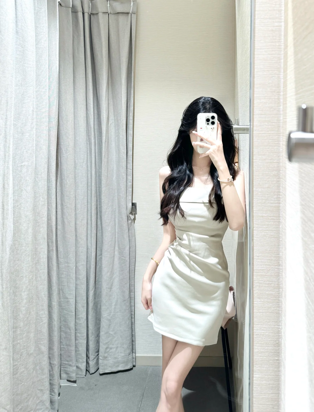 Simple Mermaid Strapless Satin Short Homecoming Dress 20th Birthday Outfits