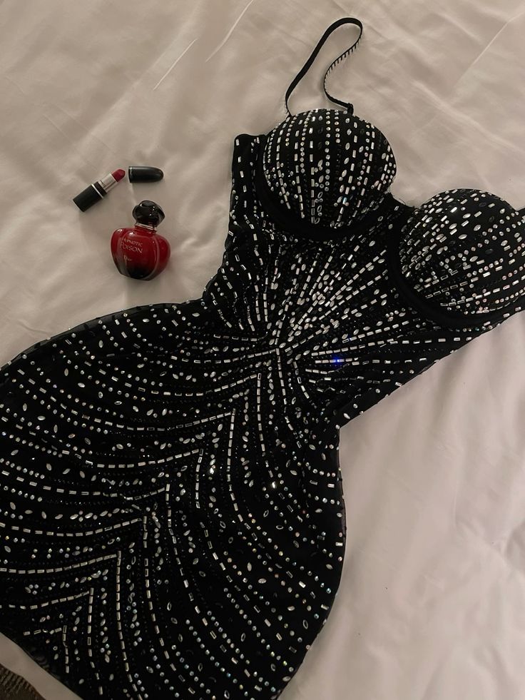 Stunning Mermaid Spaghetti Straps Black Satin Beads Short Homecoming Dress 20th Birthday Outfits