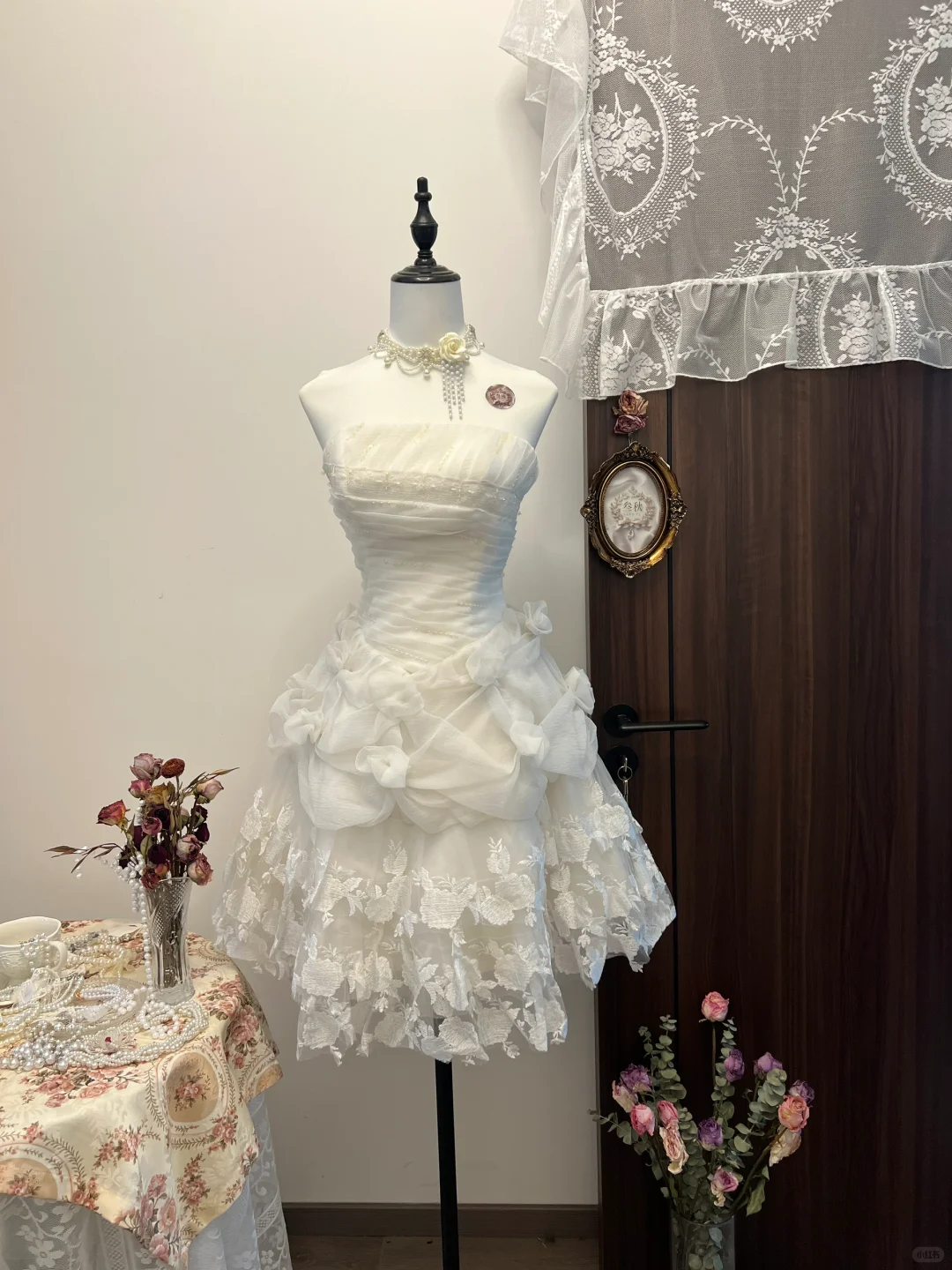 Princess A Line Strapless Satin Lace Beads Short Homecoming Dress 17th Birthday Outfits