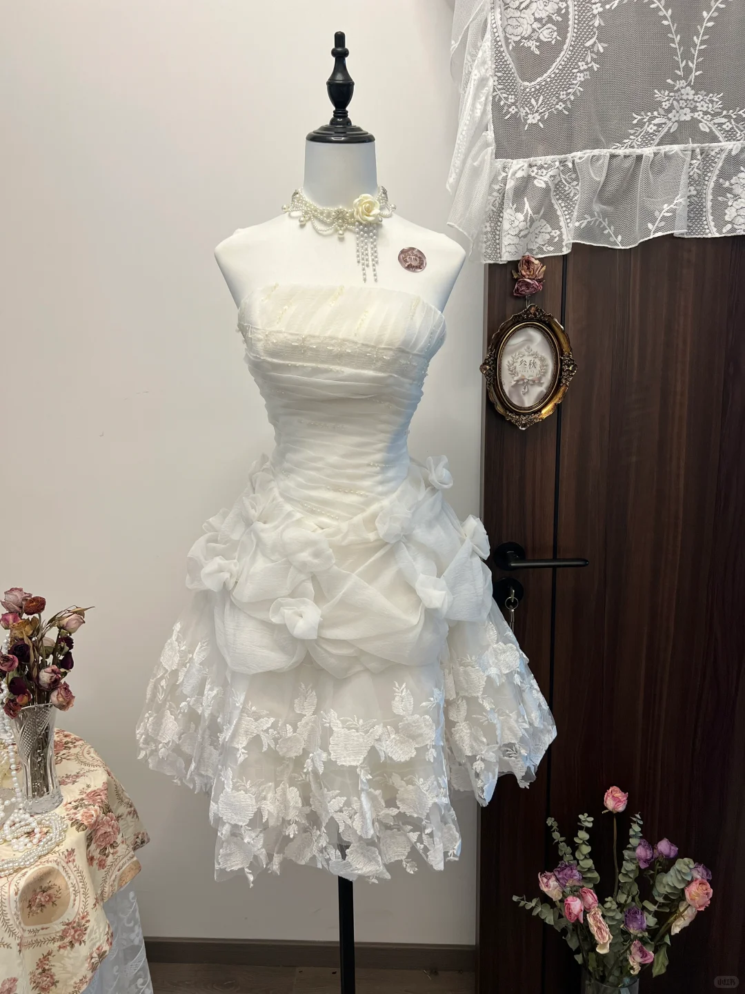 Princess A Line Strapless Satin Lace Beads Short Homecoming Dress 17th Birthday Outfits