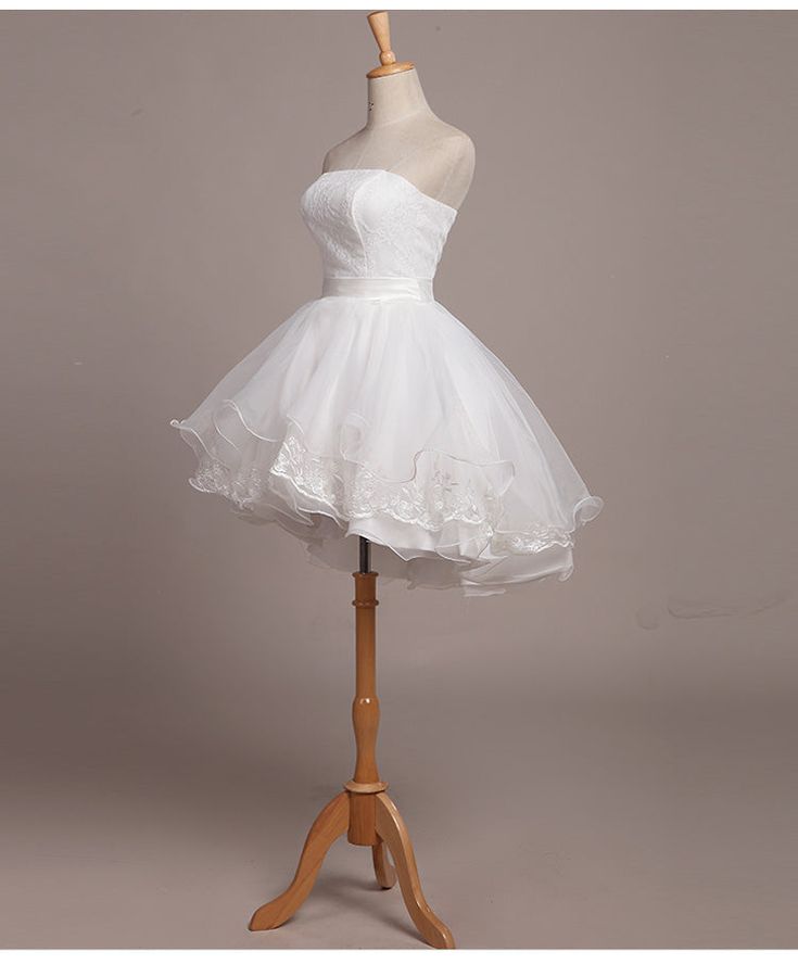 Sweet 16th White Ball Gown Satin Tulle Lace Short Homecoming Dress Birthday Outfits