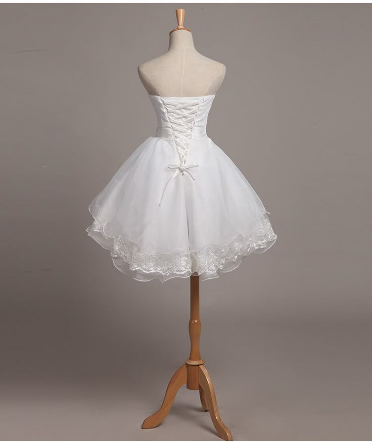Sweet 16th White Ball Gown Satin Tulle Lace Short Homecoming Dress Birthday Outfits