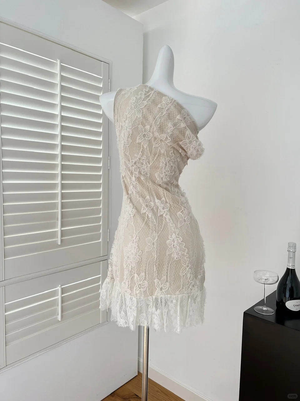Vintage Mermaid One Shoulder Satin Lace Short Homecoming Dress 19th Birthday Outfits