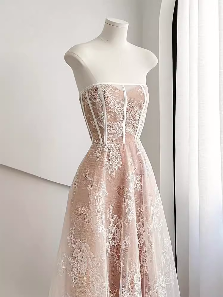 Simple A Line Strapless Lace Birthday Outfits Champagne Homecoming Dresses