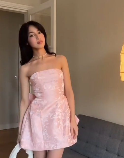 Chic Pink A Line Strapless Satin Back With Bow Short Homecoming Dress 19th Birthday Outfits