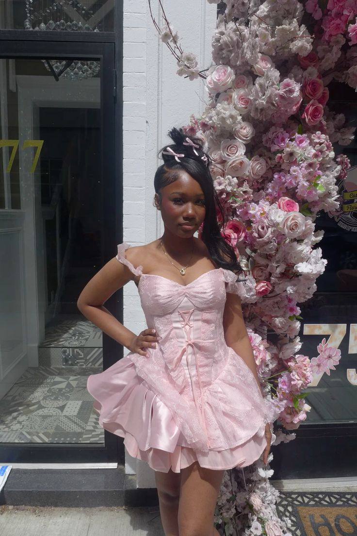 Sweet 20th Pink Ball Gown Off The Shoulder Satin Lace Short Homecoming Dress Birthday Outfits