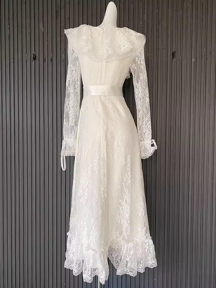 Elegant A line White Long Sleeves Lace White Wedding Dresses