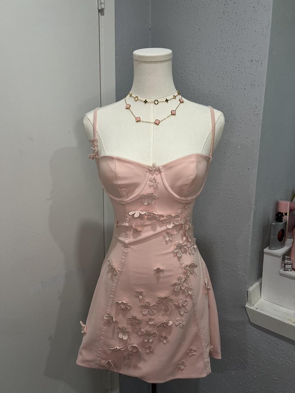 Pretty A Line Spaghetti Straps Satin Applique Short Homecoming Dress 17th Birthday Outfits