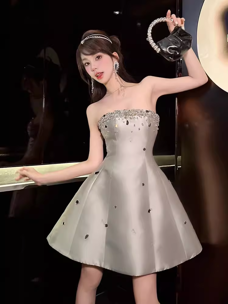 Vintage A line Strapless Gray Satin Homecoming Dress 19th Birthday Outfits