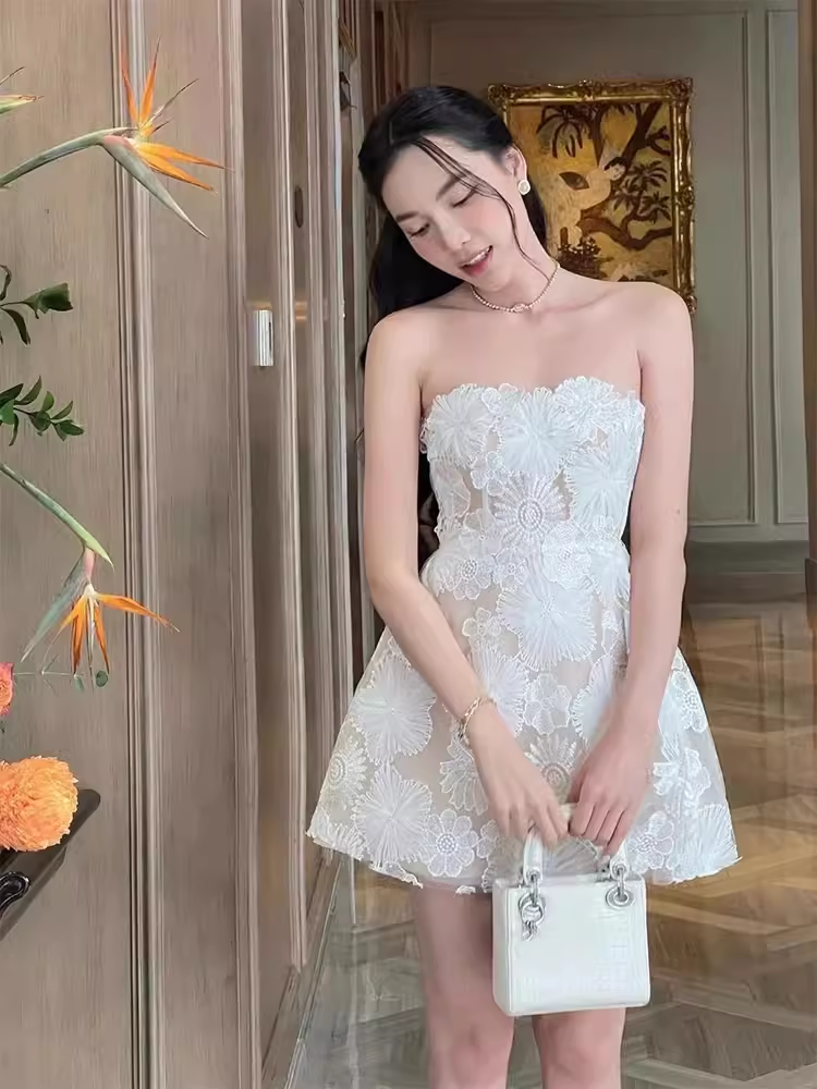 Elegant A Line Strapless 18th Birthday Dress Short Homecoming Dresses