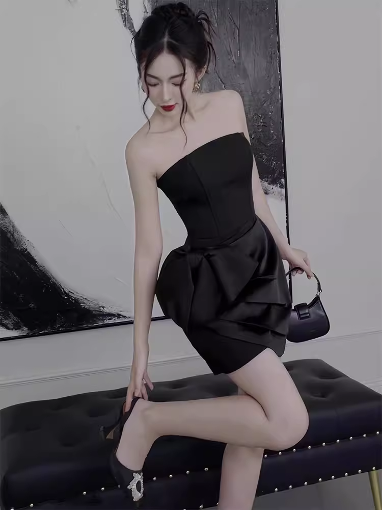 Sexy A line Black Short Homecoming Dress 19th Birthday Outfits