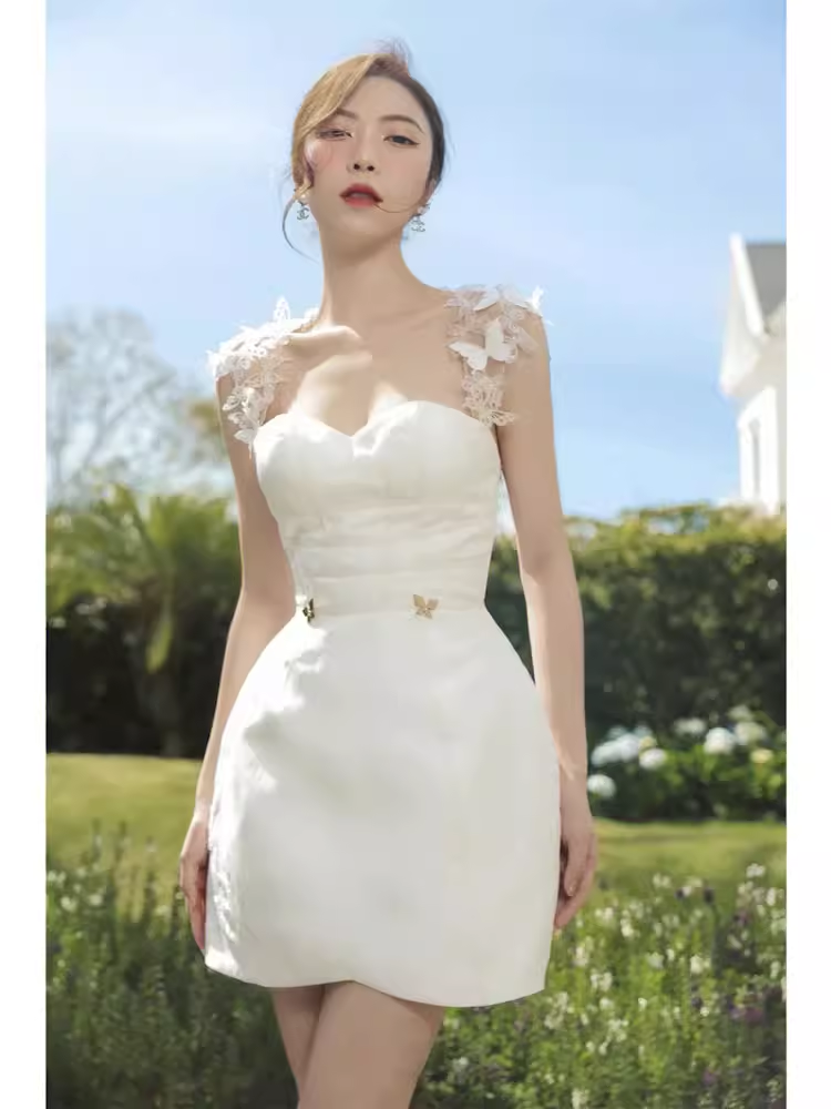 Simple A-Line Lace Short Prom Dress White Homecoming Dress