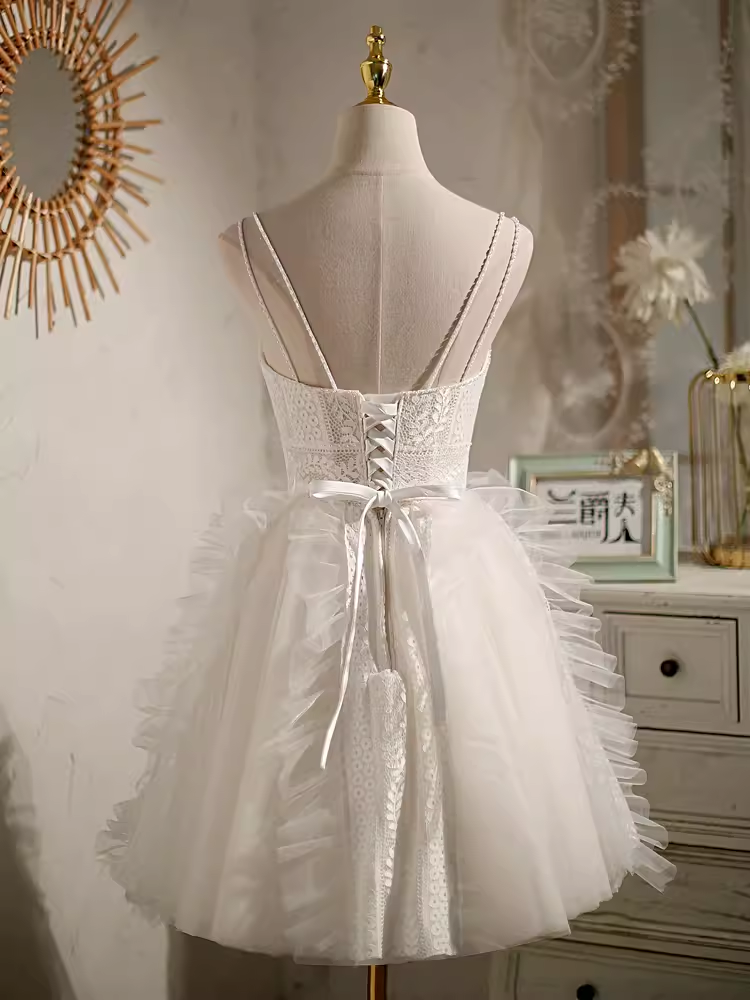 Cute Ball Gown Straps White Birthday Outfits Tulle Lace Homecoming Dresses