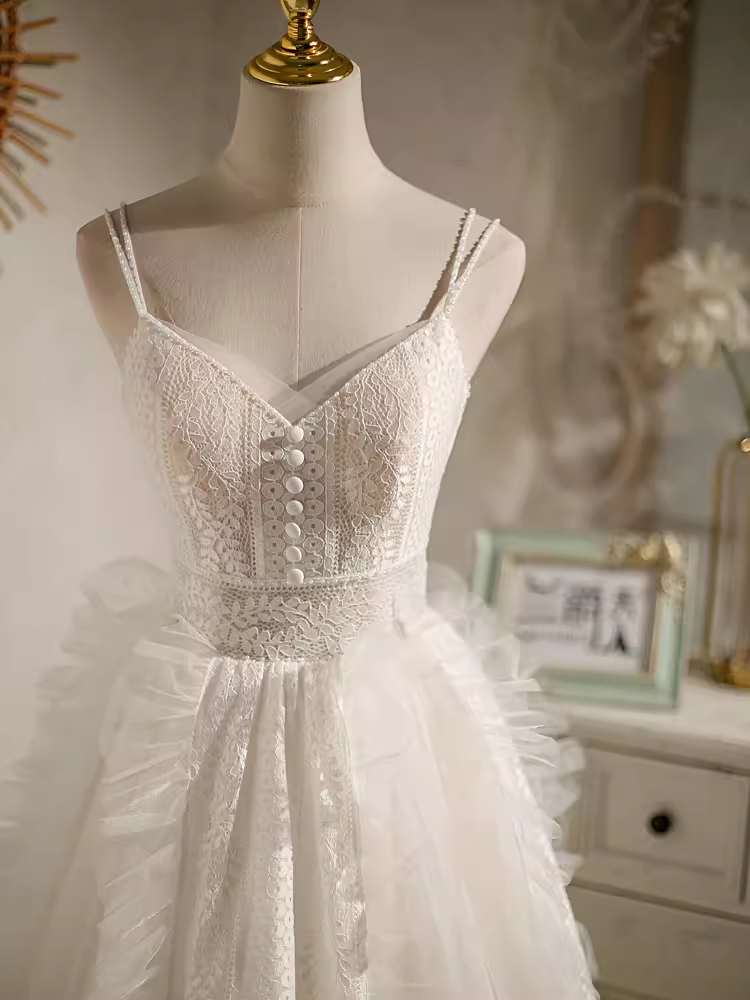 Cute Ball Gown Straps White Birthday Outfits Tulle Lace Homecoming Dresses