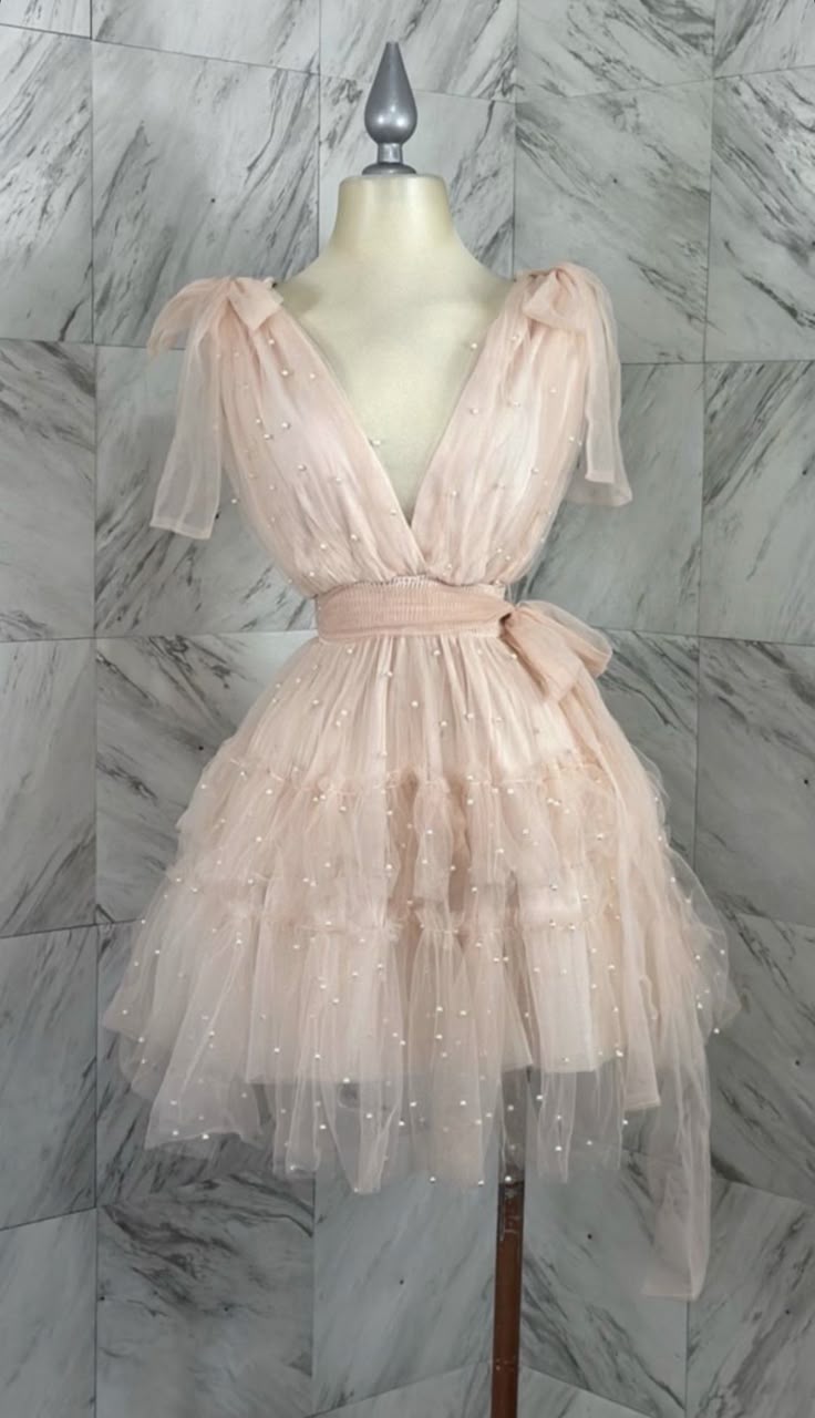 Sweet A Line V Neck Tulle Beads Short Homecoming Dress 16th Birthday Outfits