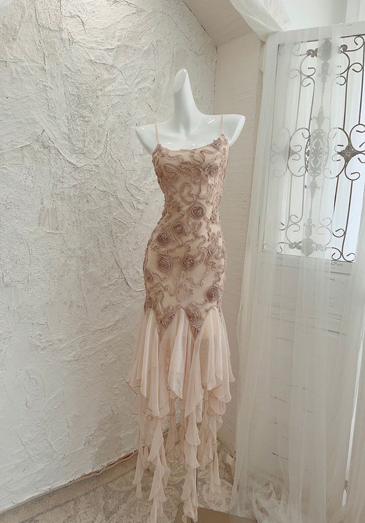 Romatic Mermaid Spaghetti Straps Lace With Chiffon Ruffle Hem Short Homecoming Dress 22th Birthday Outfits