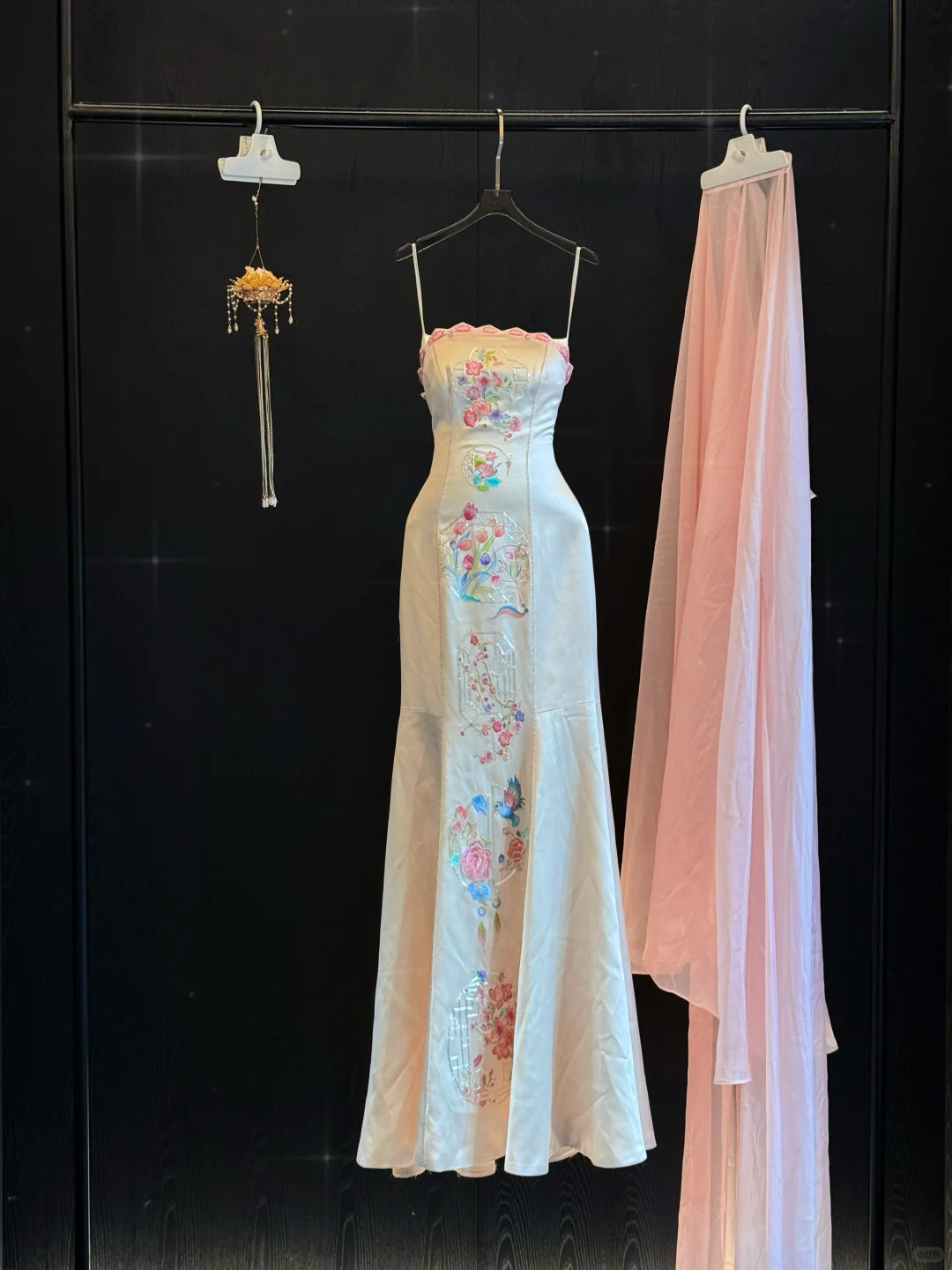 Modest Mermaid Spaghetti Straps Satin Embroidery Long Prom Dress,Formal Dress