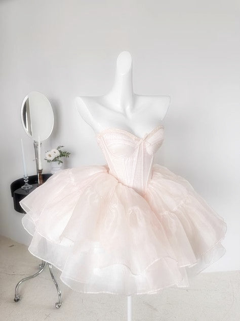 Vintage Ball Gown Strapless Light Pink Homecoming Dress 18th Birthday Outfits