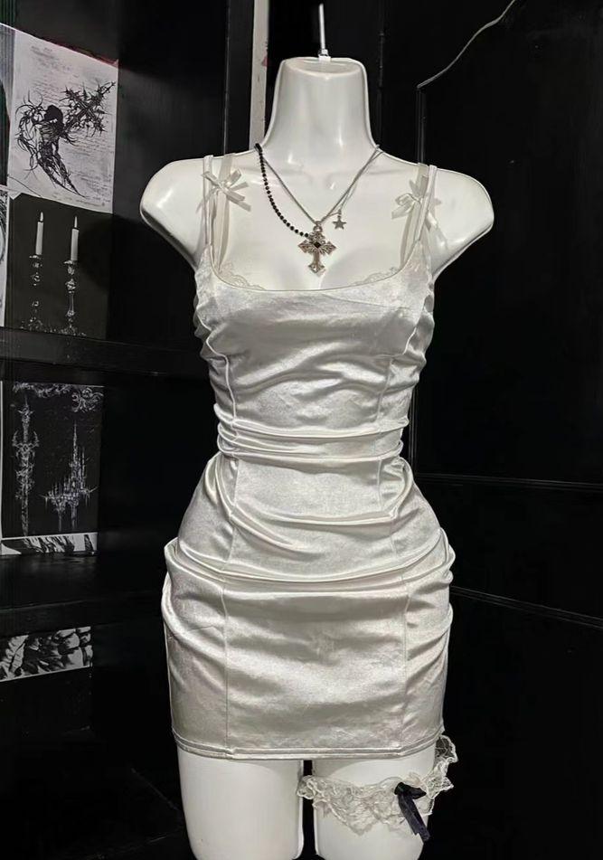 Sheath Mermaid Spaghetti Straps Satin Short Homecoming Dress 19th Birthday Outfits