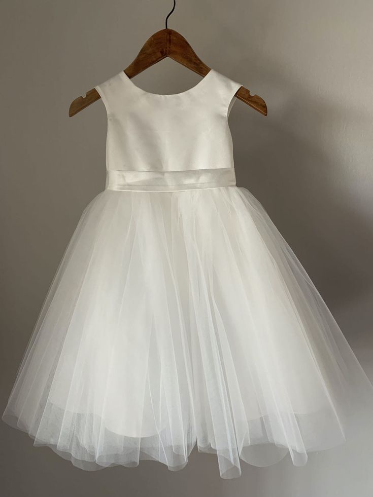Pretty A Line Satin Tulle Back With Bow Knot Flower Girl Dress