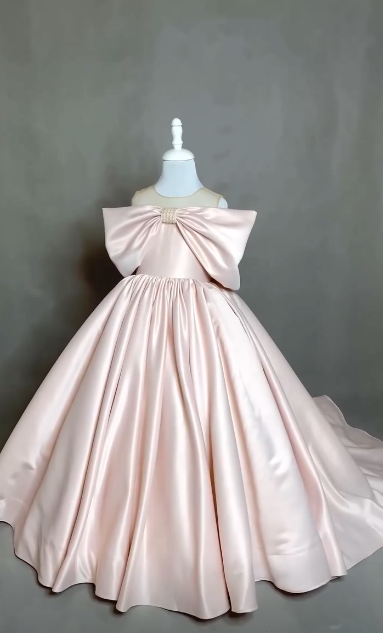 Sweet Ball Gown Satin With Bow Knot Flower Girl Dress