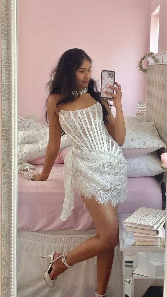 Vintage Sheath Strapless Short Lace Homecoming Dresses 18th Birthday Dress
