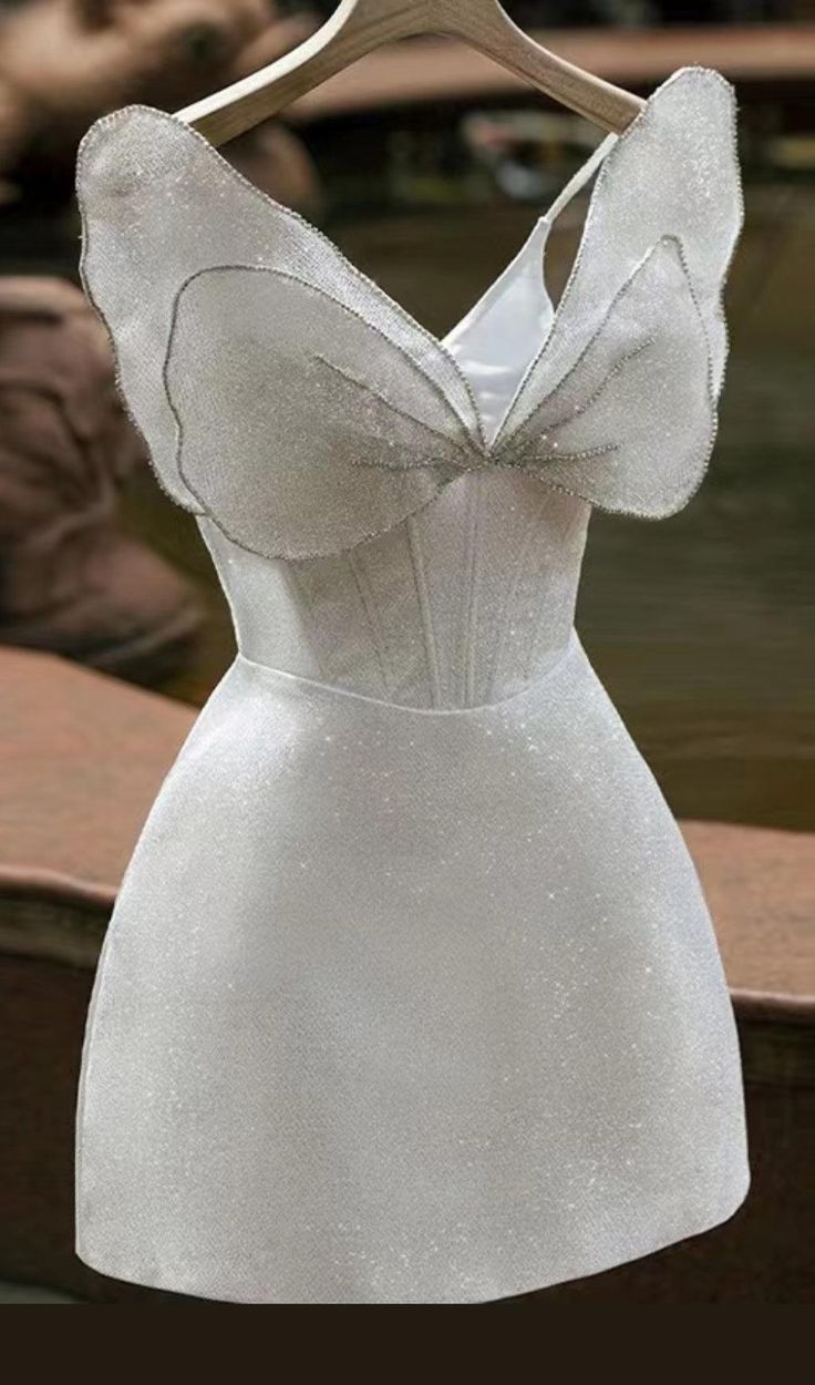 Chic A Line Short Sequin White Homecoming Dress 18th Birthday Outfits