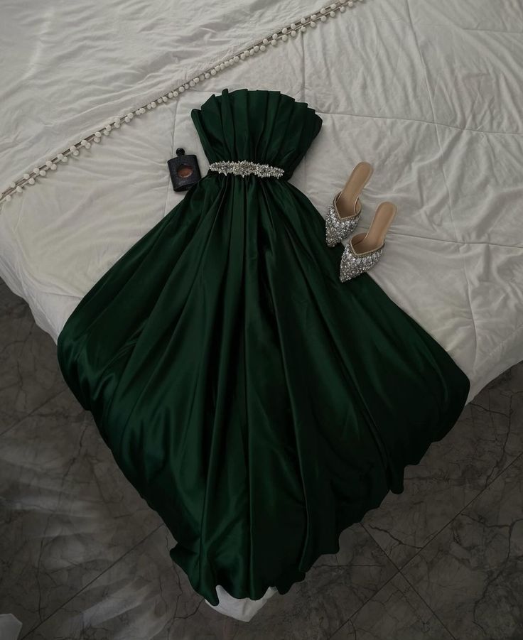 Dark Green A Line Strapless Pleated Satin Beaded Without Sleeves Long Prom Dress, Evening Dress